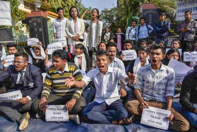 IIT students join Citizenship Bill stir