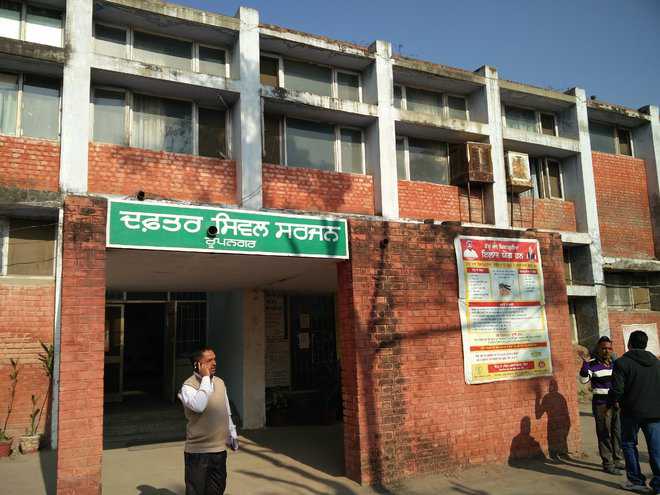 Civil Surgeon’s office in Ropar raises stink