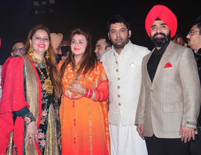 Kapil Sharma celebrates first Lohri with wife in Mumbai