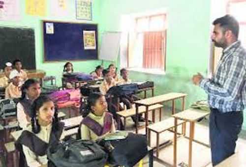 Govt directs schools to ensure 220 working days in academic year
