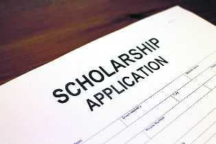 Five surefire tips for  winning scholarships