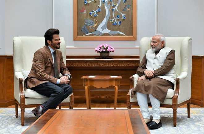 Mr. India meets Prime Minister of India; Twitter trolls Anil Kapoor