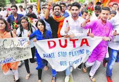 DUTA protests over regularisation of ad-hoc teachers