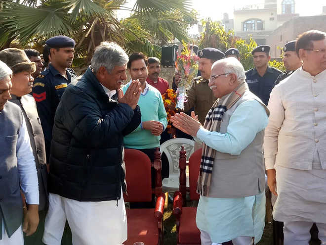 Khattar hits poll campaign in Jind