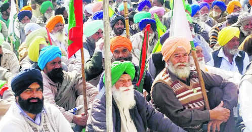 Farmers protest outside Patiala DC’s office