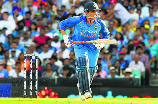 Chappell calls Dhoni  the greatest finisher ever