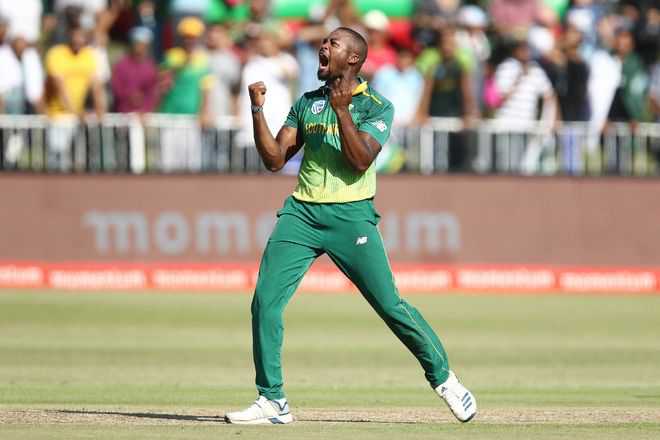 Phehlukwayo stars with bat and ball, Proteas level series