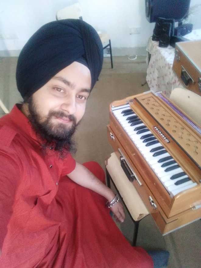 Valley Sikh building bonds through music