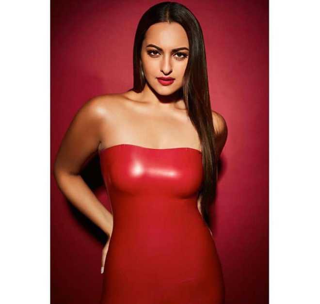 Lady in Red: Sonakshi Sinha wears thigh-high slit dress : The Tribune India