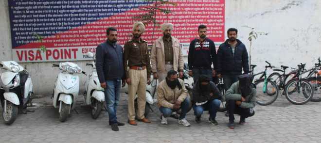 Gang of two-wheeler thieves busted, three arrested