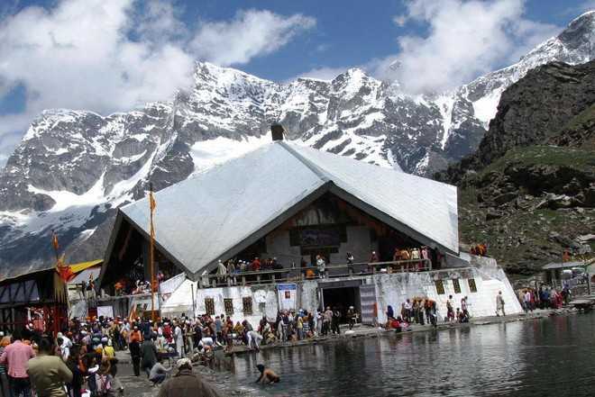 Hemkund Sahib in Uttarakhand closes for winters