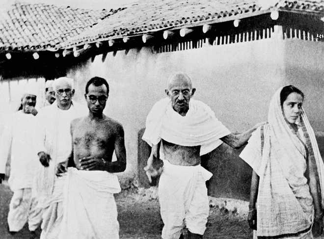 ‘How did Gandhiji commit suicide?’ Gujarat school exam shocker