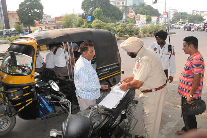 12 auto-rickshaws challaned