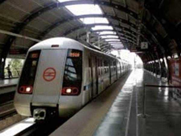 Man lies on metro platform in Delhi, killed after train smashes head