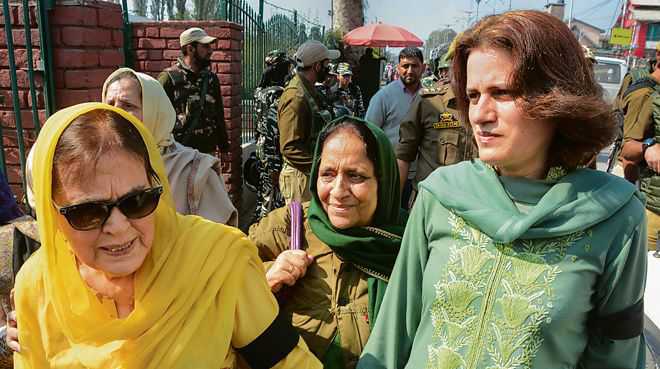 Farooq’s relatives, 11 other women released from jail