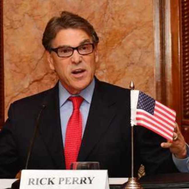 US Energy Secretary Rick Perry announces resignation