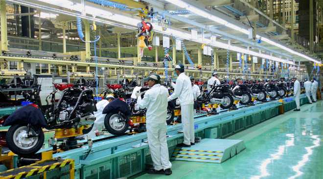 Two-wheeler exports rise 4% in April-Sept; Bajaj Auto leads the pack