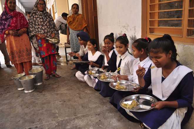 State lags behind, no eggs, milk in midday meals yet