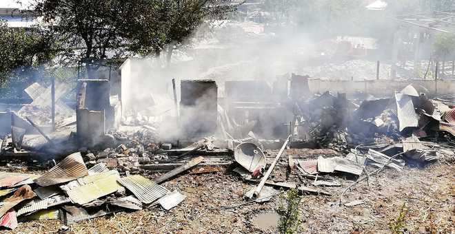 3 camps destroyed, 6-10 Pak soldiers dead