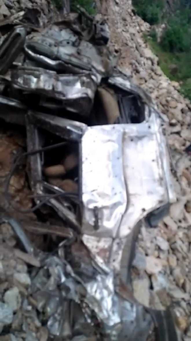 Five feared dead Kullu road accident
