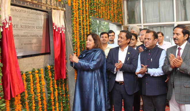 Kher opens 400 kWp solar power plant at GMCH-32