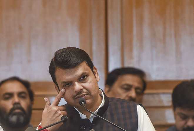 Maharashtra Guv invites BJP to form govt; Fadnavis has until Monday to prove majority