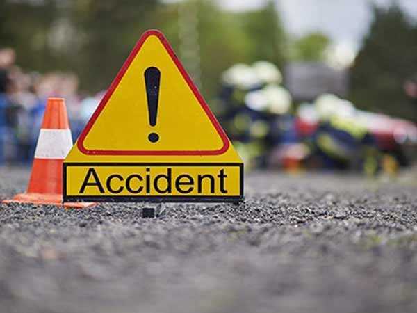 Woman dies, 50 hurt as pvt bus overturns