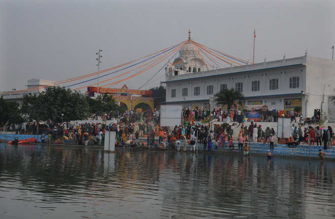 Sea of devotees throng Sultanpur Lodhi