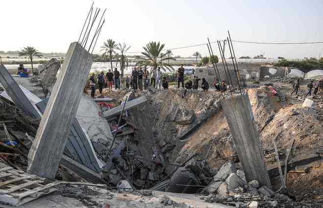 23 killed in Gaza, Israel vows to keep targeting militants