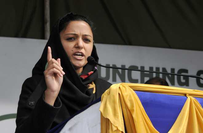 Sedition case: Give 10-day notice to Shehla Rashid before arresting her; court tells police