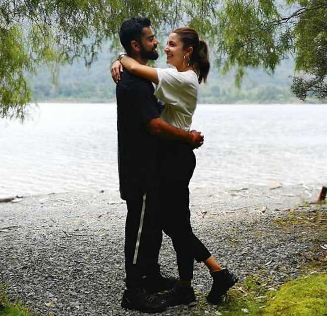 Romance is in the air for Virat Kohli, Anushka Sharma