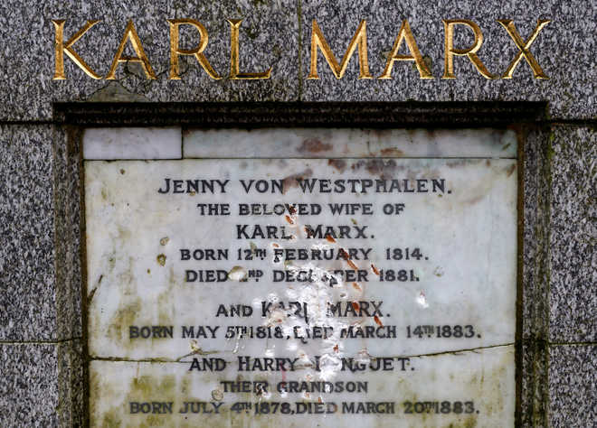 Tomb of Karl Marx vandalised in London