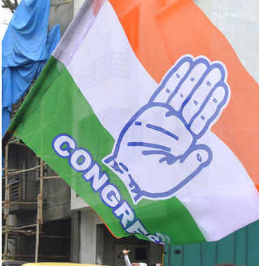 In scramble for LS ticket, family first for Cong leaders