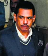ED grills Vadra, called again today