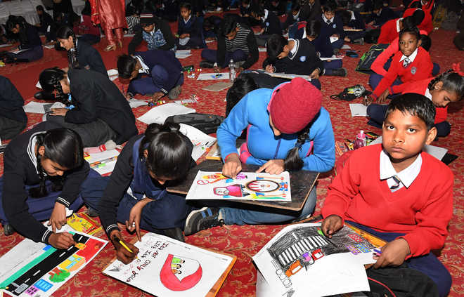200 students take part in painting contest