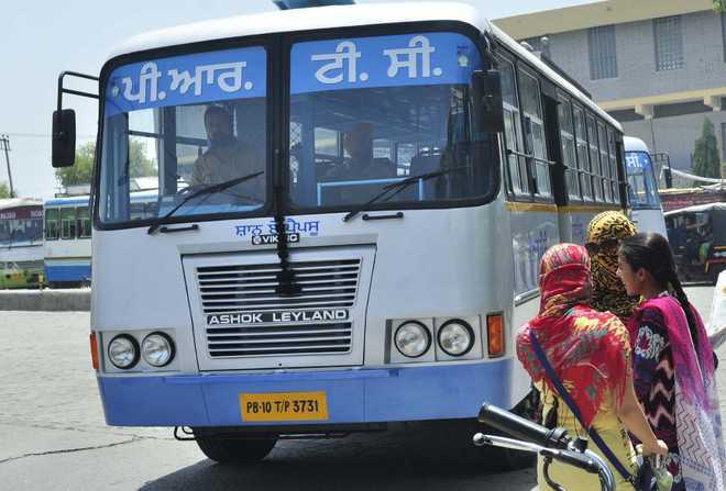 Bus fare cut by a paisa per km