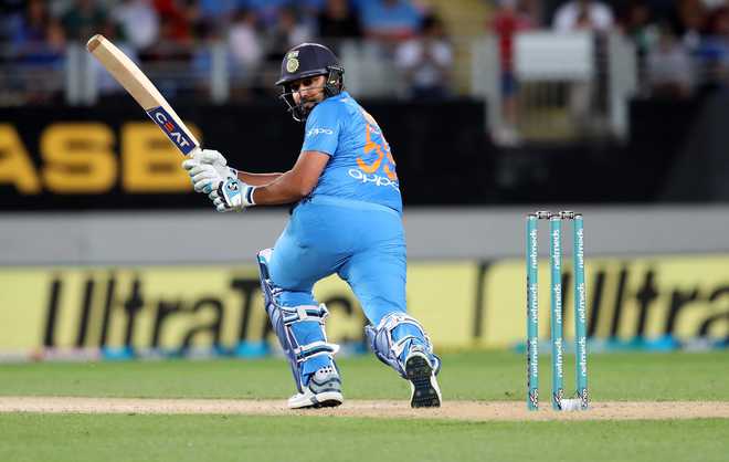 Rohit surpasses Guptil, becomes highest run-scorer in T20 cricket