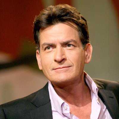 Charlie Sheen offers tips to Lindsay Lohan