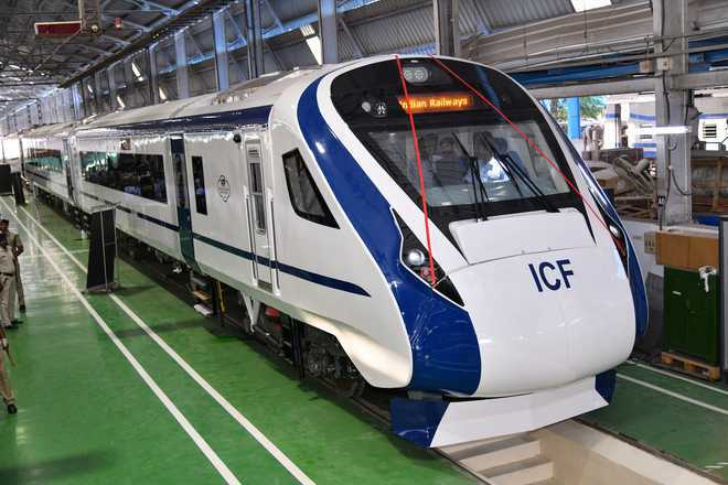 Train 18’s Delhi-Varanasi AC chair car ticket to cost Rs 1,850, executive class Rs 3,520