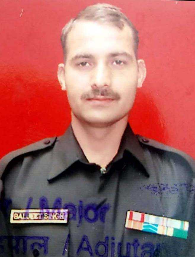 Soldier, Pakistan militant Naveed Juttâs aide killed