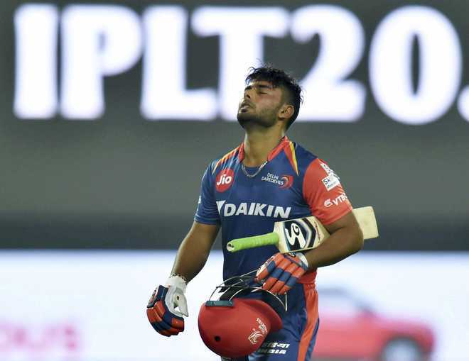 Warne wants Pant to open with Rohit against Australia
