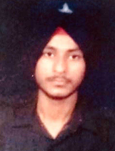 Army martyr accorded state honour