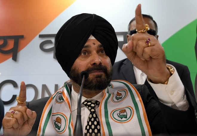 Sidhu ‘sacked’ from Kapil Sharma show over Pulwama attack remarks: Reports