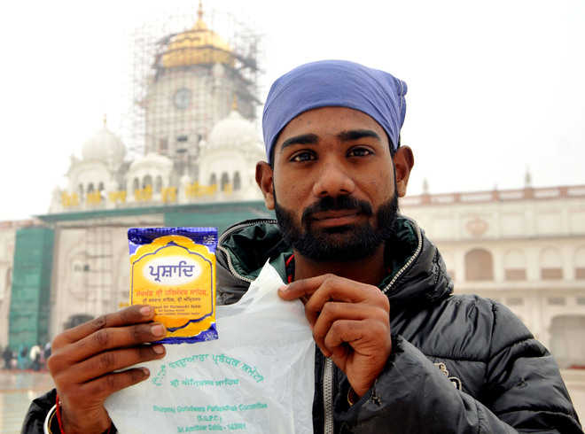 SGPC’s green initiative fails to yield, use of polybags still on
