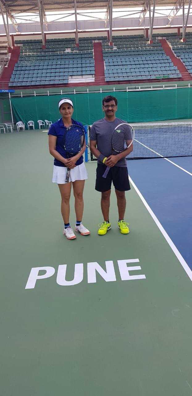 Mahender-Madhu in tennis final