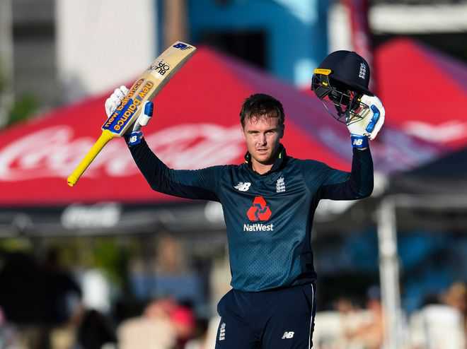 Roy, Root hit tons in record England win