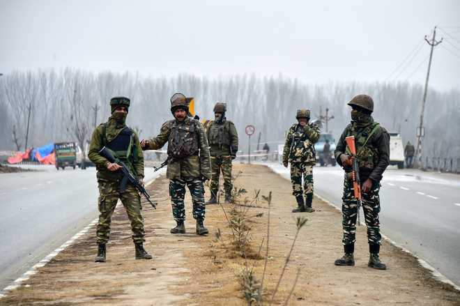 FATF condemns Pulwama attack, keeps Pakistan on ‘grey’ list