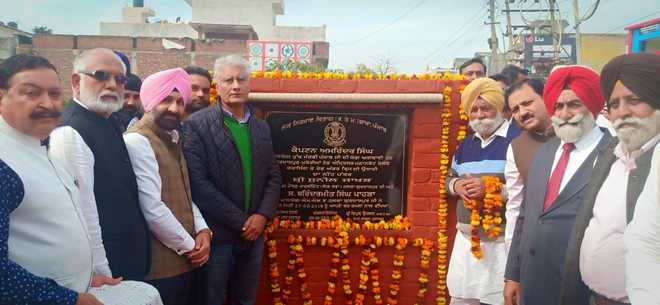 Jakhar lays stone of underpass; it’s overbridge, says BJP leader