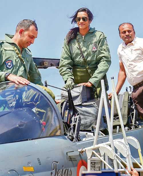 Sindhu first woman to fly Tejas