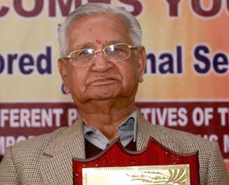 Former PPCC chief Virendra Kataria dies at 88